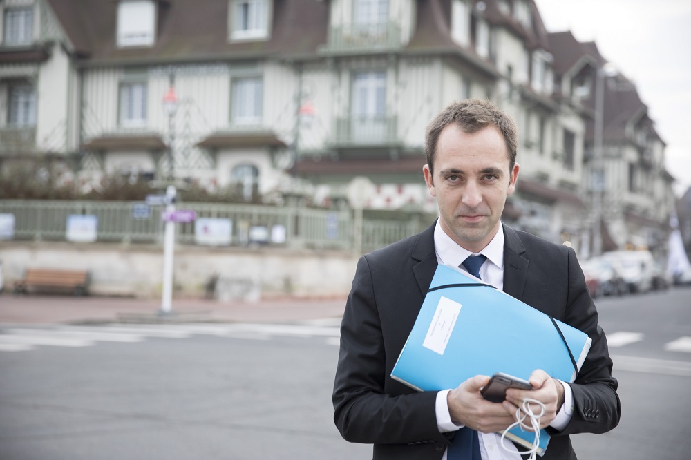 Campagne Macron : la double‐casquette d’un proche de Collomb