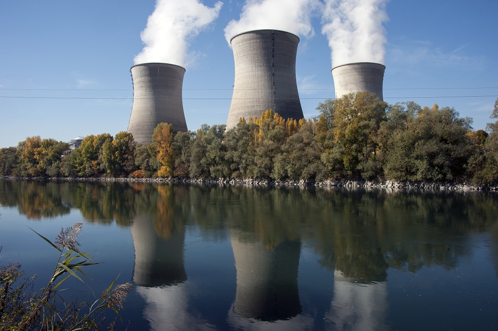EDF va entasser ses déchets radioactifs au bord du Rhône