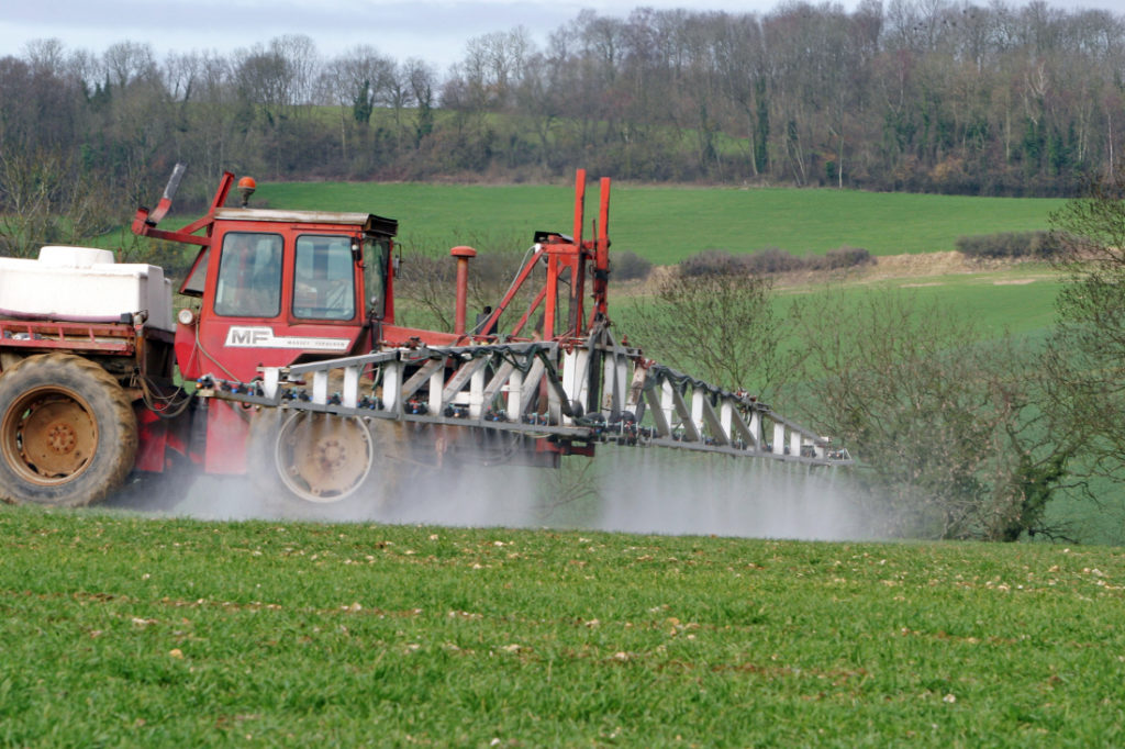 La vente de pesticides a augmenté de 60 % depuis 2009 en Occitanie