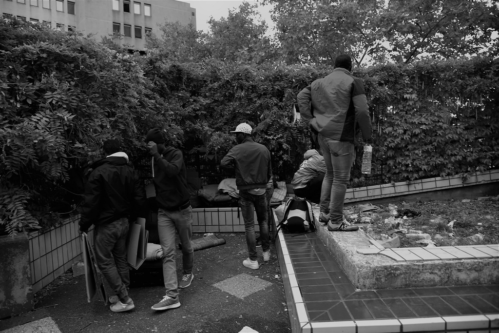 Jeunes migrants dispersés, Grand Lyon dépassé