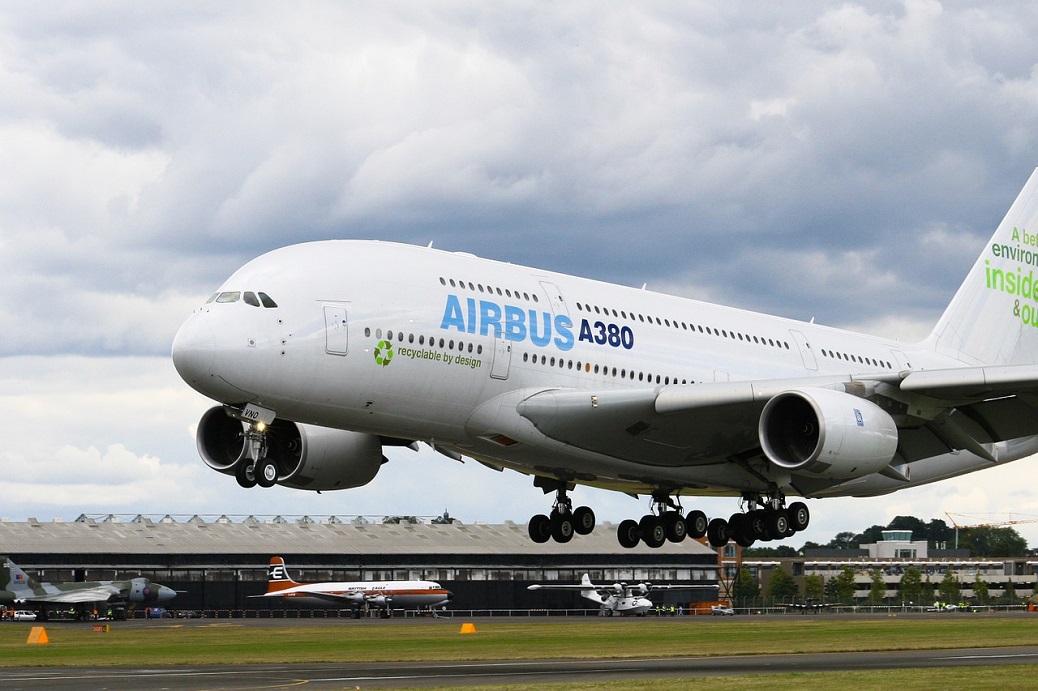 airbus-a380-788573_1280