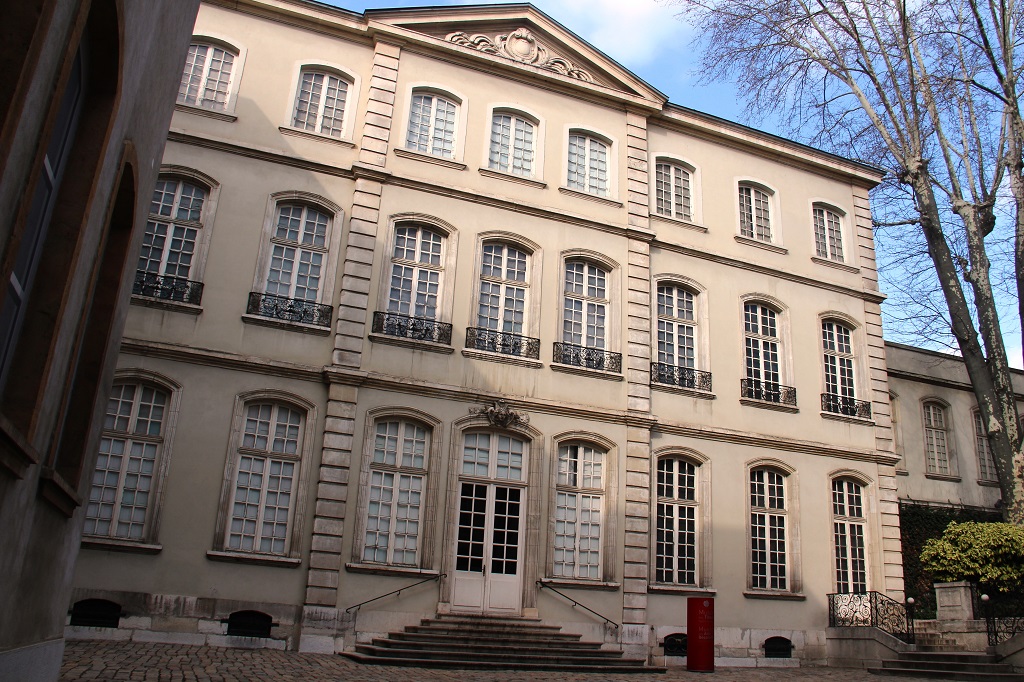 Musée des tissus de Lyon : les millions de la Région et beaucoup de flou