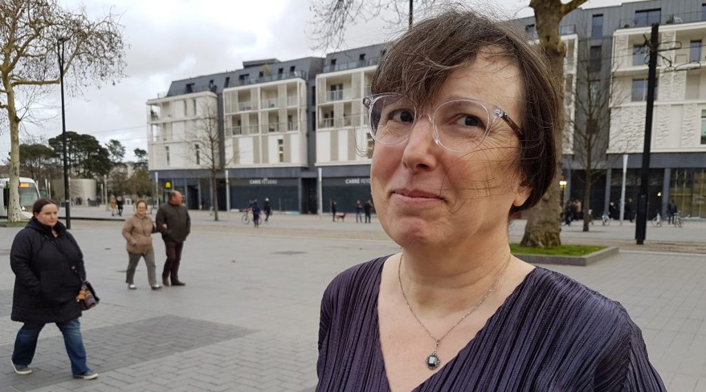 Petite victoire pour Françoise Nicolas, la lanceuse d’alerte nantaise en guerre contre le Quai d’Orsay