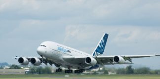 airbus_A380 par Dmitry A. Mottl