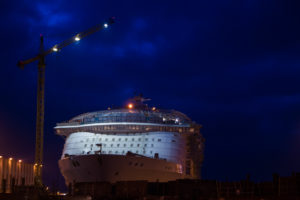 À Saint‐Nazaire, le coût humain des bateaux de croisière