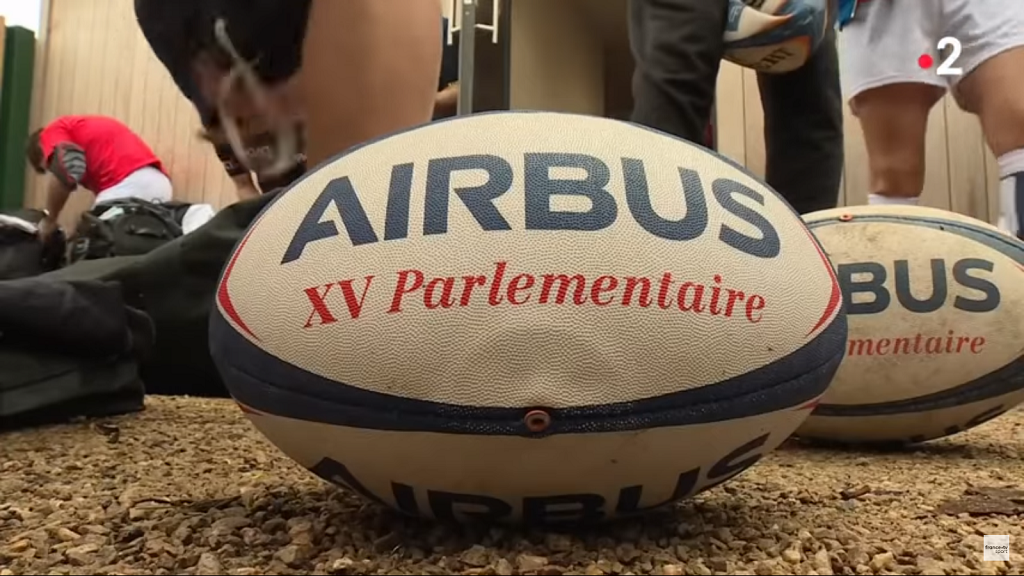 Lobbying : comment Airbus sponsorise l’équipe de rugby du Parlement