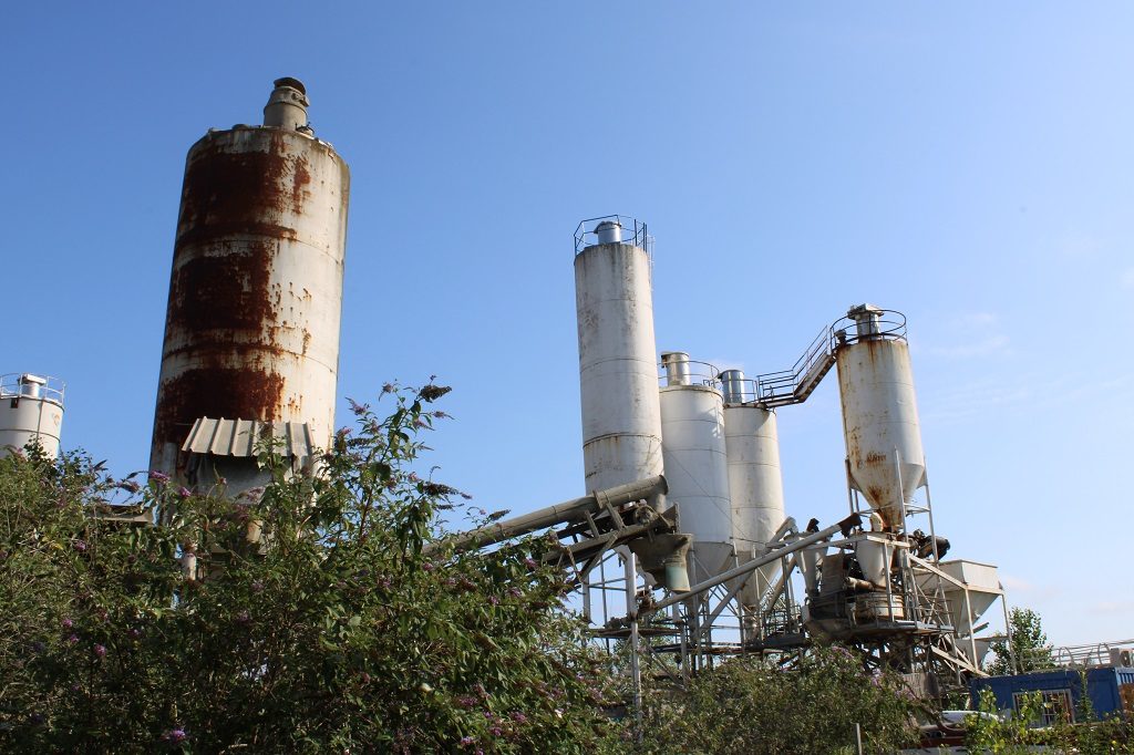 Pollution : la centrale à béton de Décines finalement mise à l’amende