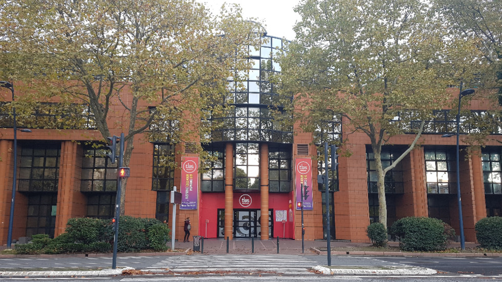 Les heures fantômes facturées par Toulouse Business School