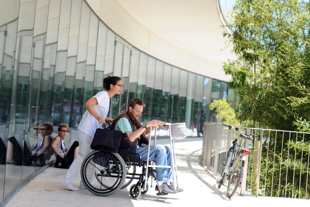 « L’hôpital public est à bout de souffle »