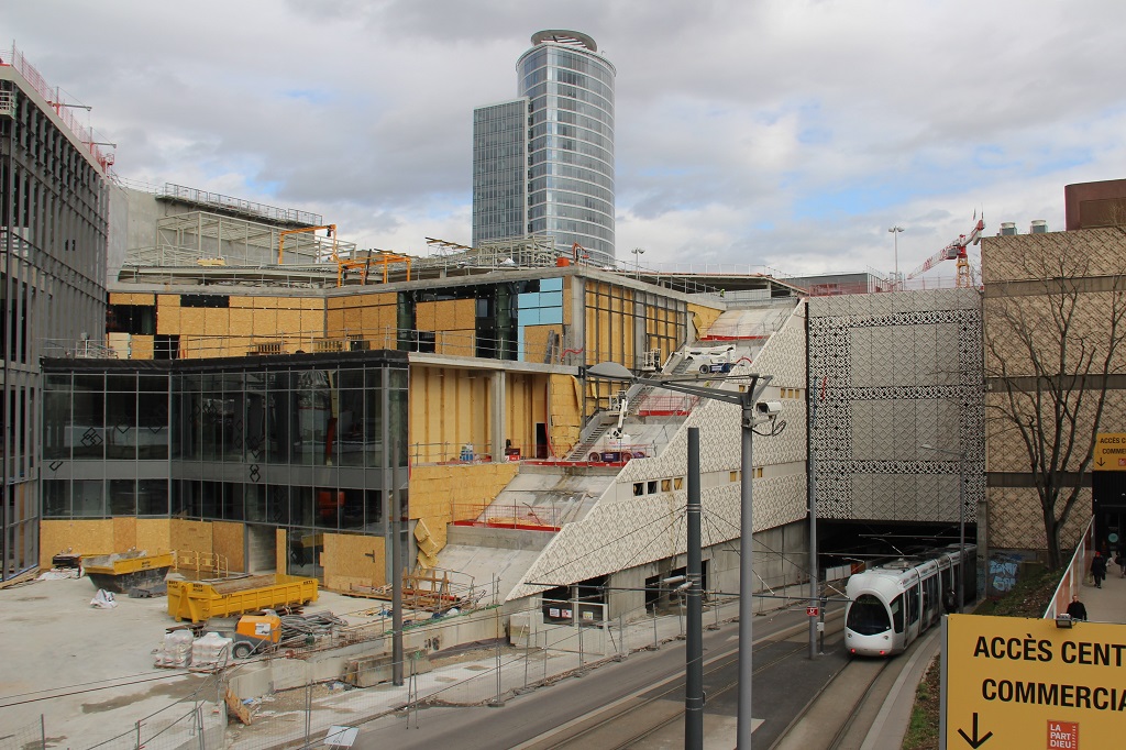 Part‐Dieu : accidents et syndicalistes dans le collimateur sur le méga‐chantier du centre commercial