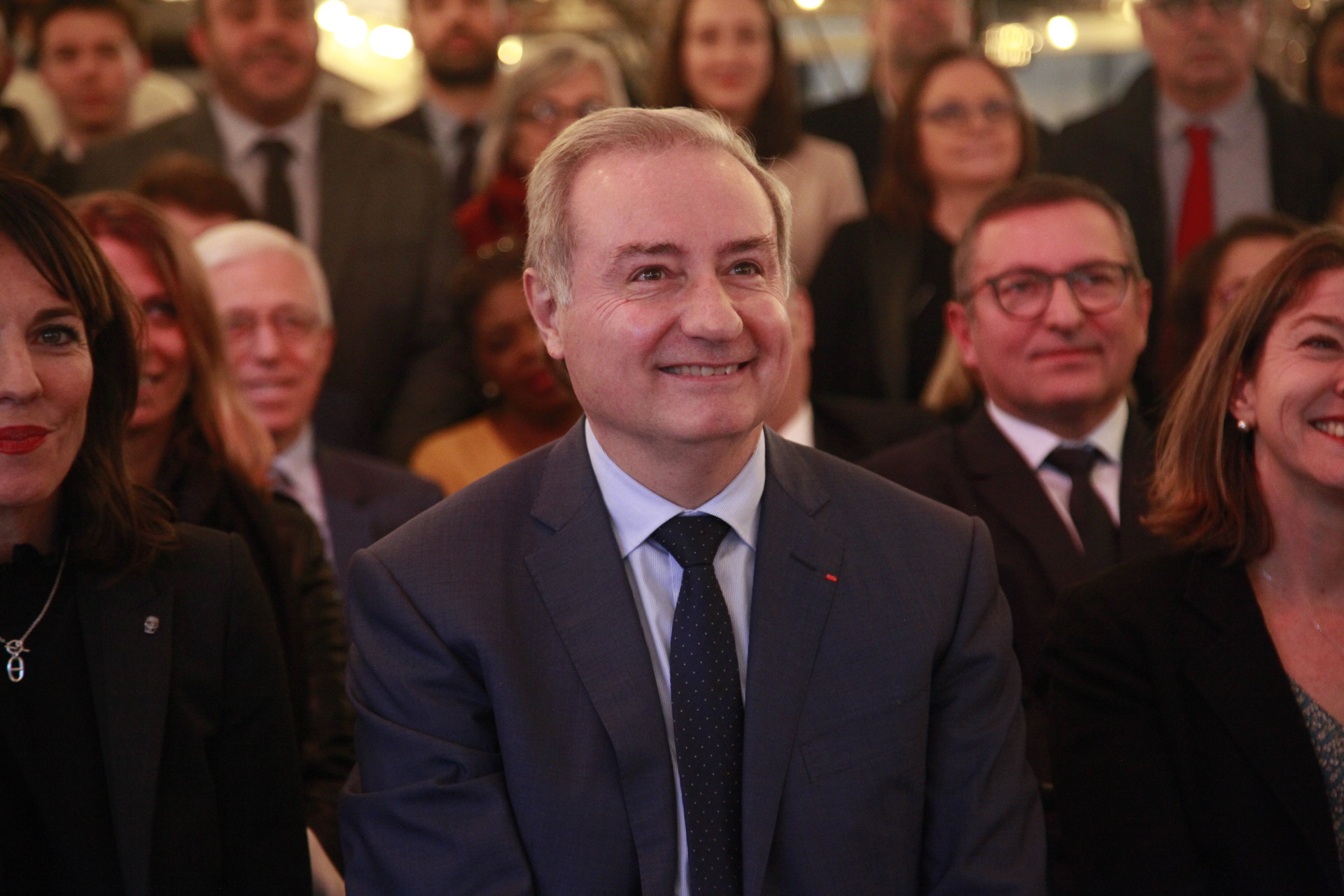 Maire, président de Toulouse Métropole et haut fonctionnaire, comment Jean-Luc Moudenc double son salaire