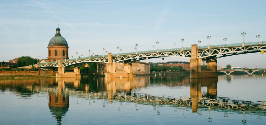 Quand des élus toulousains félicitent le maire pour des actions relevant du gouvernement…