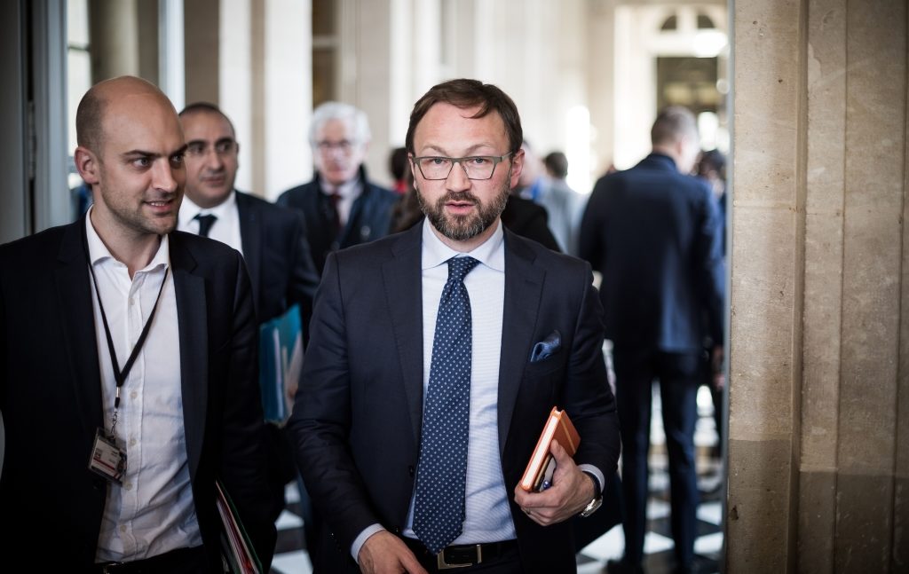 Chambéry : la piscine qui pourrait faire plonger Patrick Mignola, patron des députés MoDem