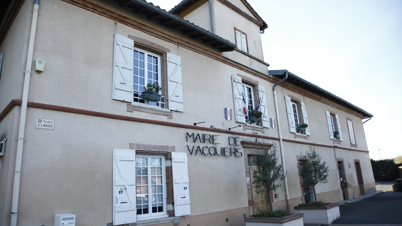 mairie vacquiers