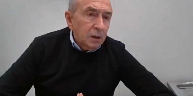 Gérard Collomb se paye Damien Castelain et se prend les pieds dans le tapis