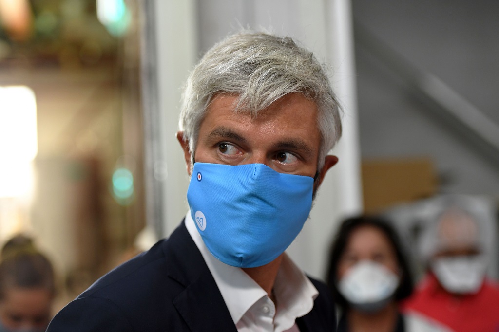 Dans les coulisses de la campagne de tests de Laurent Wauquiez, des « volontaires désignés » et une bonne dose de com’