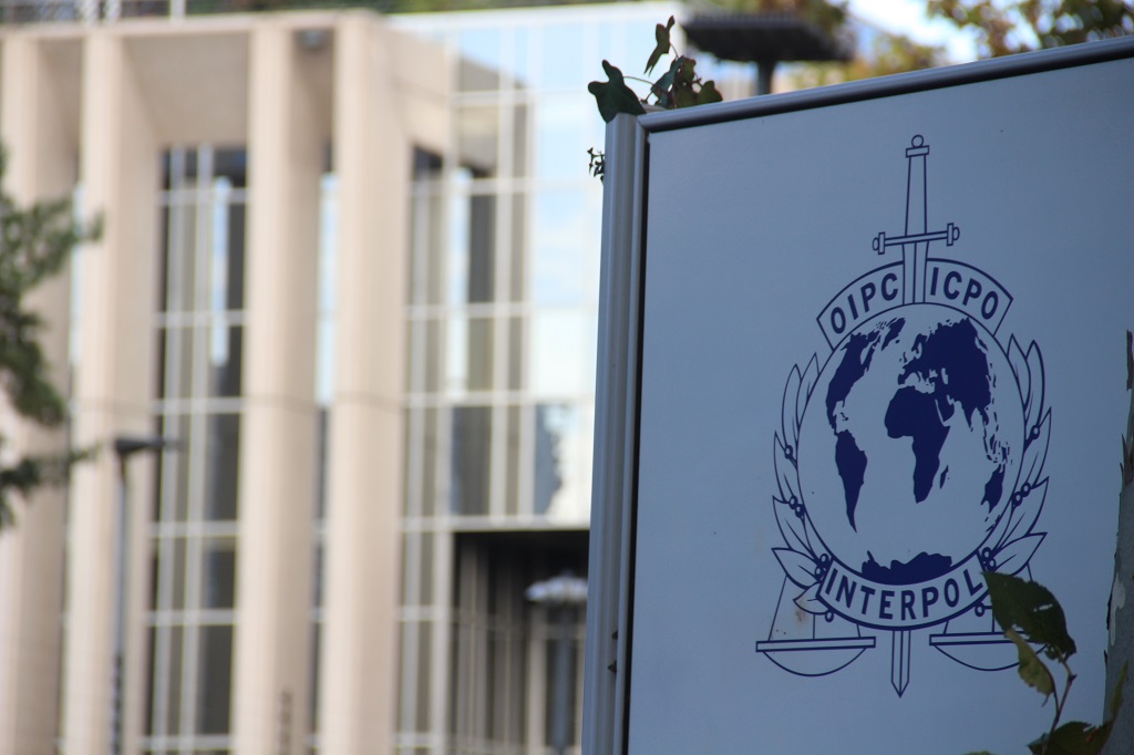 Interpol : dix années d’enquête sur les coulisses de l’agence mondiale de la police