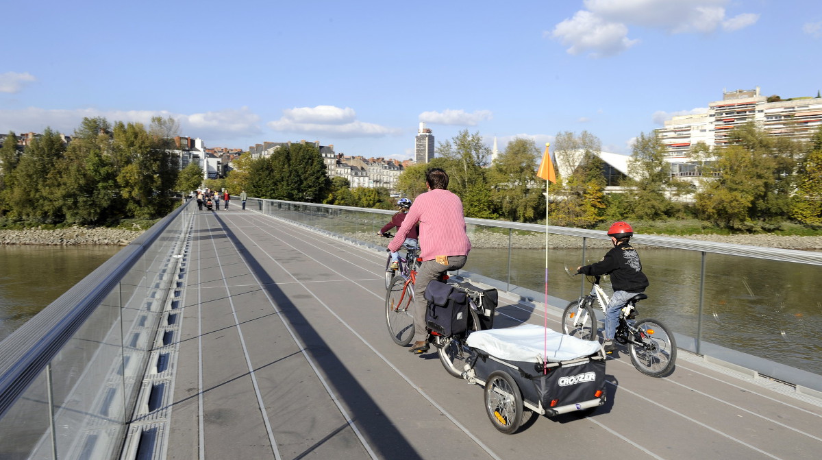 Plus de vélo mais moins de tram et autant de voiture… l’évolution en trompe l’œil des déplacements des Nantais