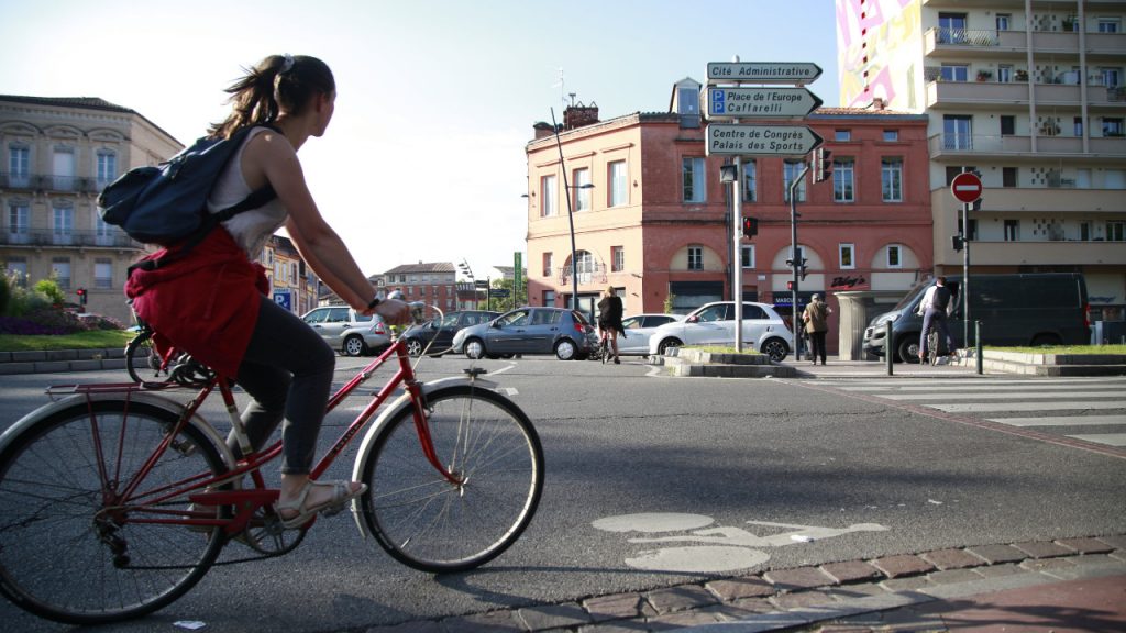 Plusieurs associations demandent « un nouveau cap » pour les déplacements à Toulouse