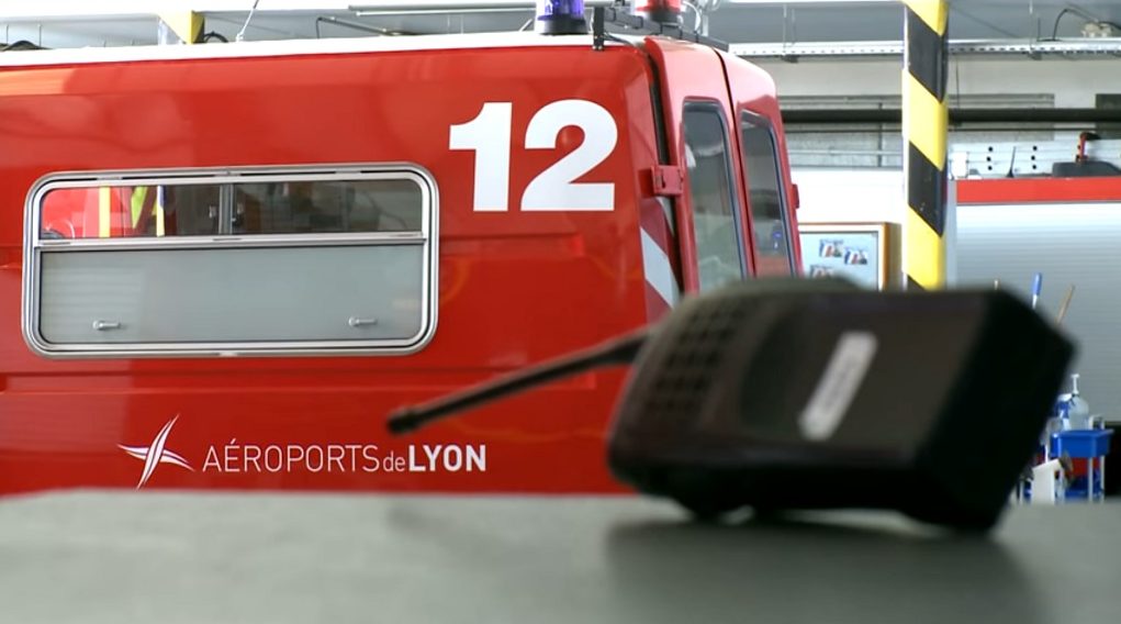 « Danger grave et imminent » : les pompiers de l’aéroport de Lyon sonnent l’alerte