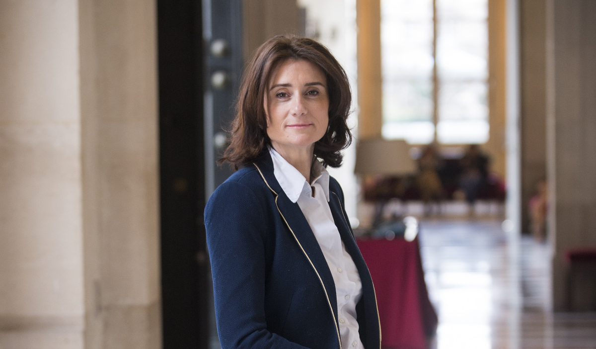 Sandrine Josso, députée de Loire-Atlantique, endette sa collaboratrice