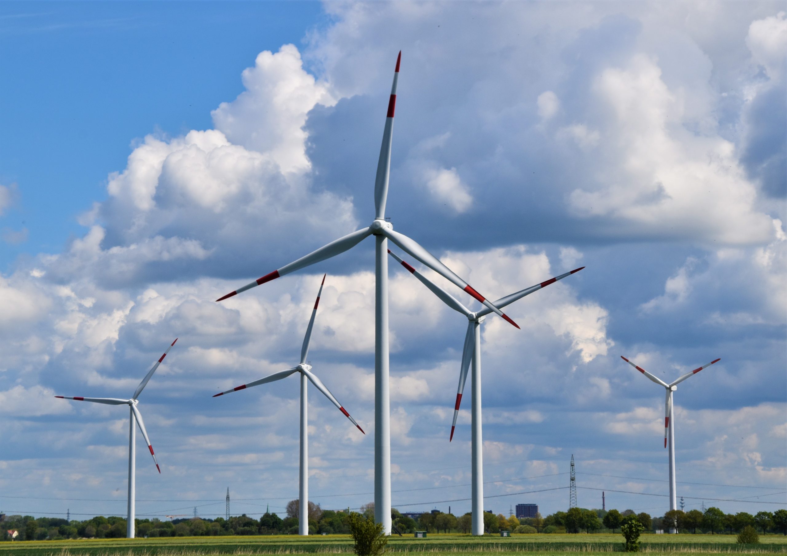 Éoliennes dans la région : pourquoi ça tourne moins dans le Nord