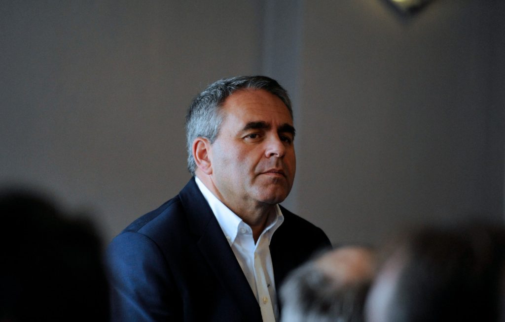 Xavier Bertrand à Matignon : l’histoire d’un coup de bluff ?