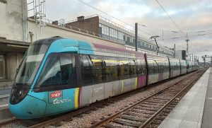 Le tram-train Nantes-Chateaubriant, en gare de Nantes (c) Thibault Dumas