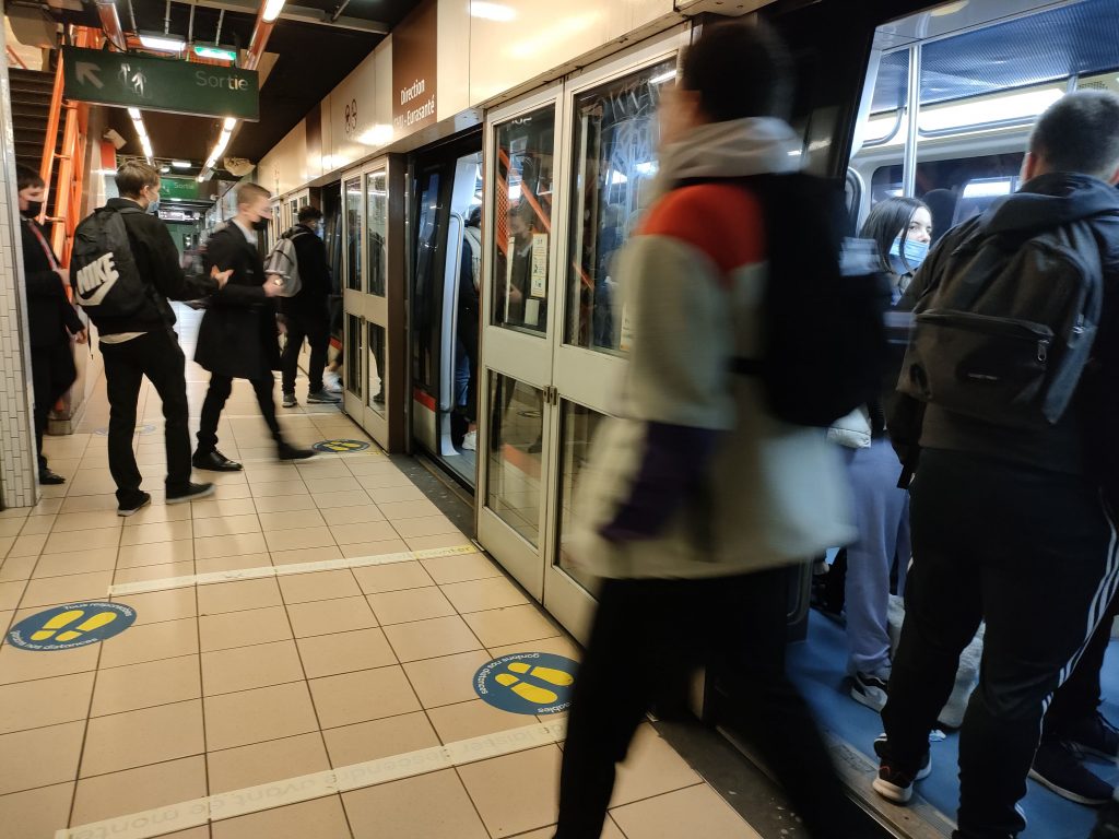 Les portiques anti-fraude du métro lillois sont-ils efficaces ?