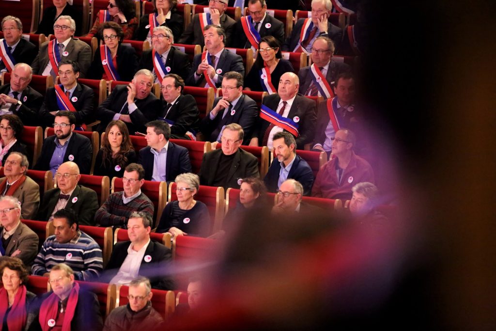 Face à la montée en puissance des marchés, villes et métropoles cherchent finance éthique et verte