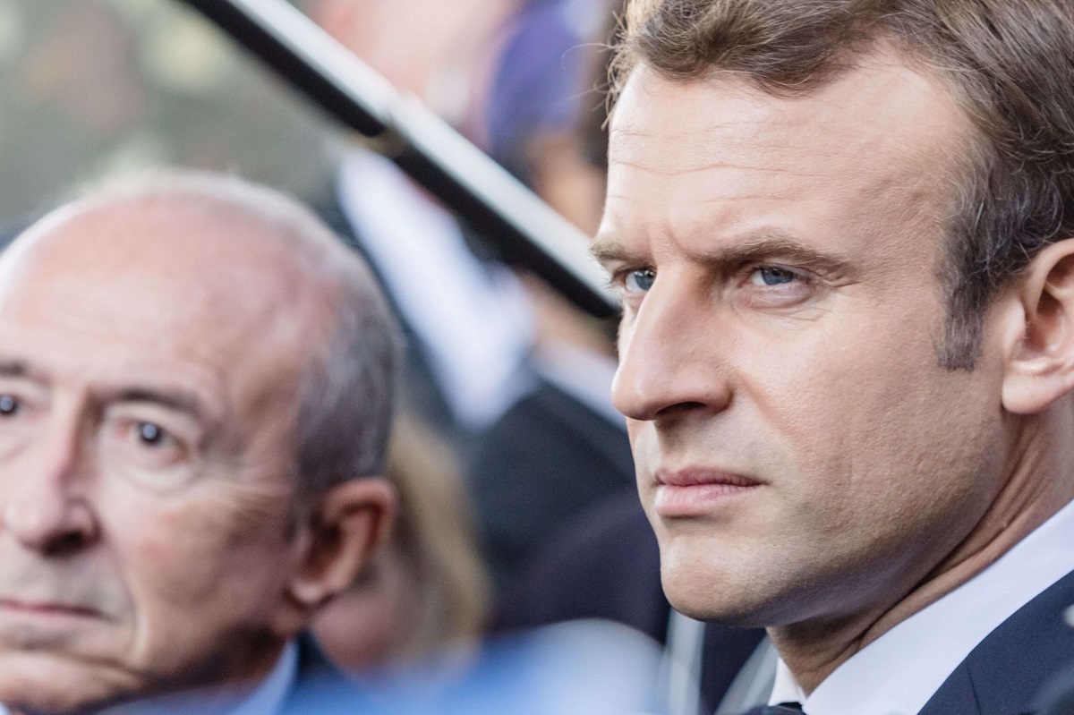 2022-04-Macron-Collomb-Presidentielle