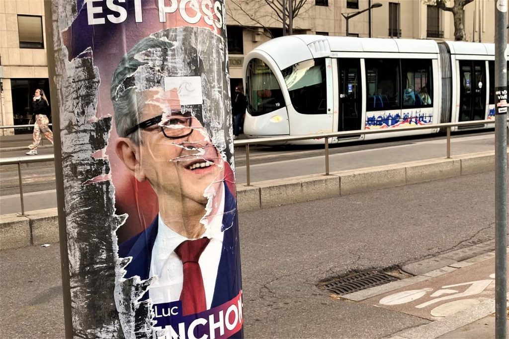 À Lyon, Jean‐Luc Mélenchon fait jeu égal avec Emmanuel Macron