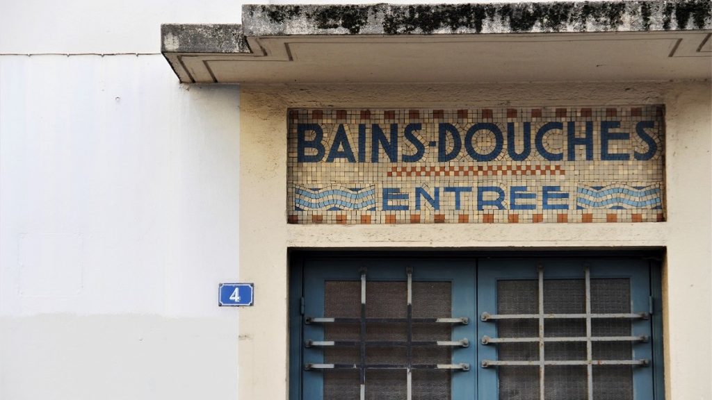 Enfants sans toit, écoles en kit, laverie solidaire et « la reine du Saint‐Marcellin » au menu du conseil municipal de Lyon