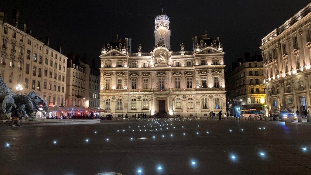 Éclairage des villes : à Lyon, des réflexions pour « sculpter l’ombre »