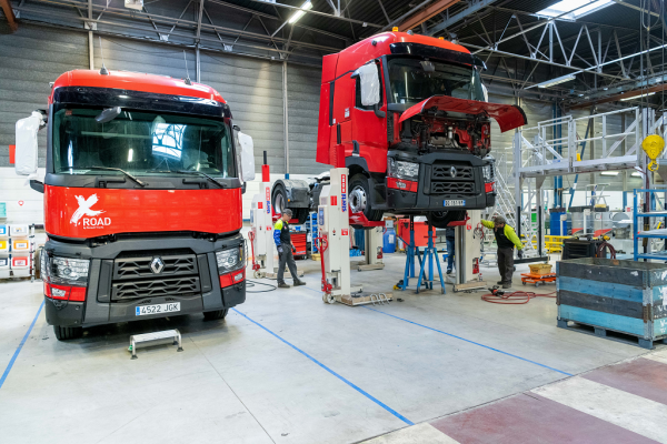 Renault Trucks Used Trucks Factory@Bourg-en-Bresse_02