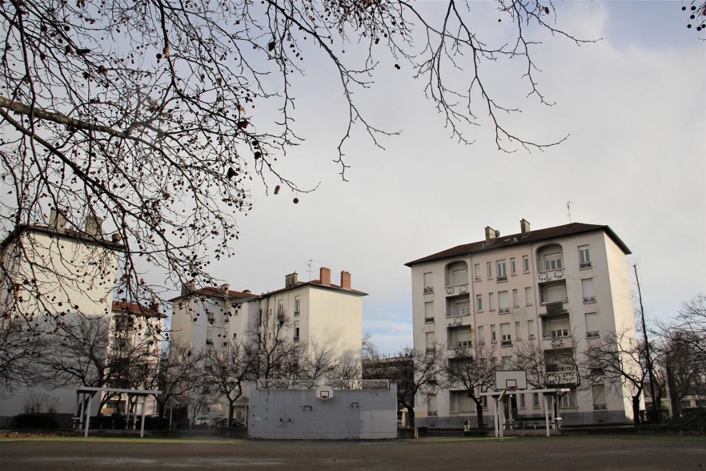 La cité‐jardin de Gerland, quartier des « oubliés », attend sa rénovation sans trop y croire