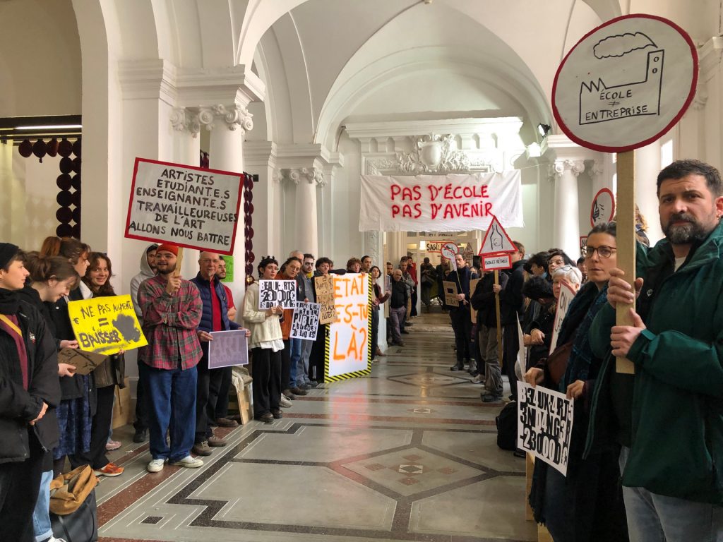 Toulouse. La mobilisation s’amplifie à l’IsdaT pour réclamer plus de moyens