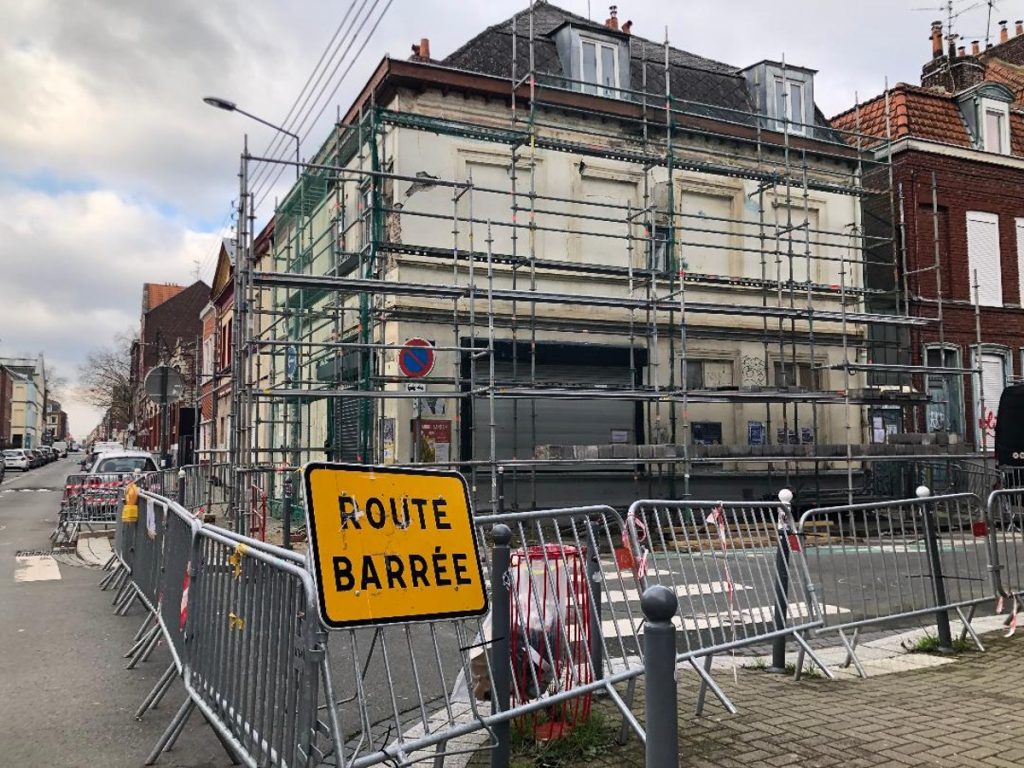 Un immeuble qui s’effondre rue de Wazemmes : la mairie de Lille face à la multiplication des alertes