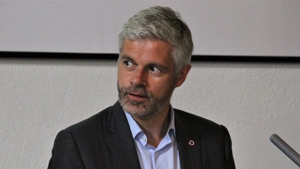 Dîner de luxe et station de ski : Laurent Wauquiez sommé de s’expliquer sur un voyage au Japon