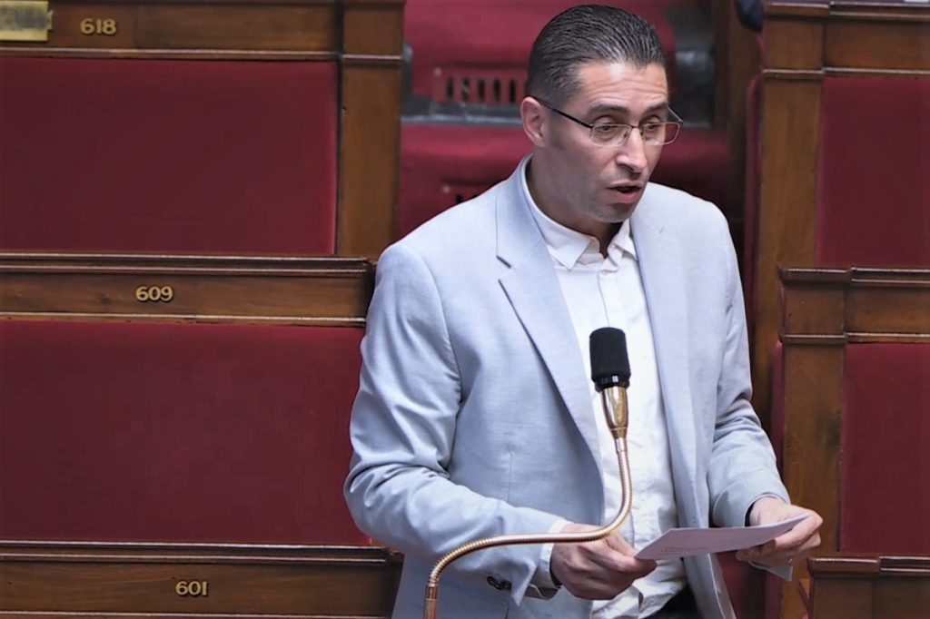 Élu malgré lui, Idir Boumertit, le député fantôme de Vénissieux