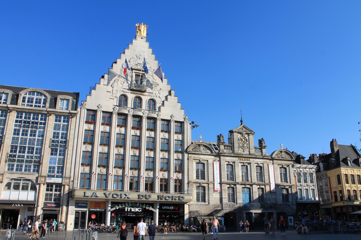 2023-06.Lille-Voix du Nord-facade