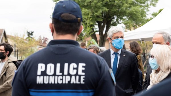 Le présidentiable Laurent Wauquiez cajole les forces de l’ordre avec les moyens de la Région