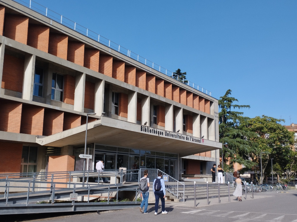 2023-septembre-bibliothèque-universitaire-toulouse-capitole