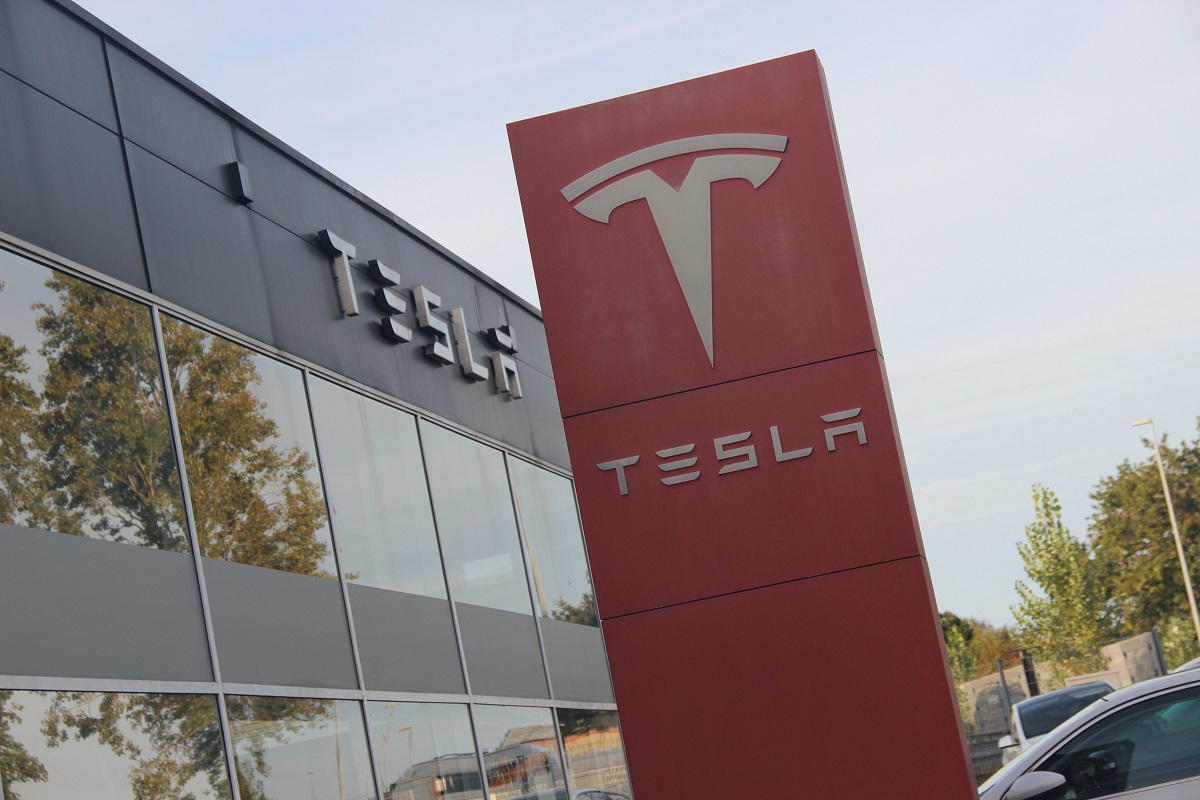 Le magasin Tesla à Saint-Herblain. Photo Samuel Hauraix