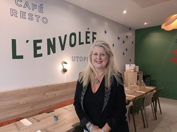 Patricia Abellard dans son restaurant l’envolée. Photo Florence Pagneux