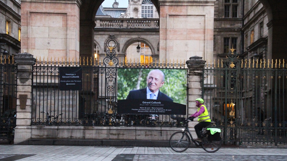 2023-12-Hommage Gerard Collomb