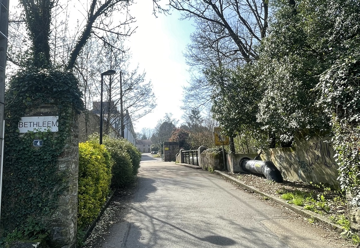 L'entrée principale du centre Bethléem de Nantes. Photo : Margo Magny