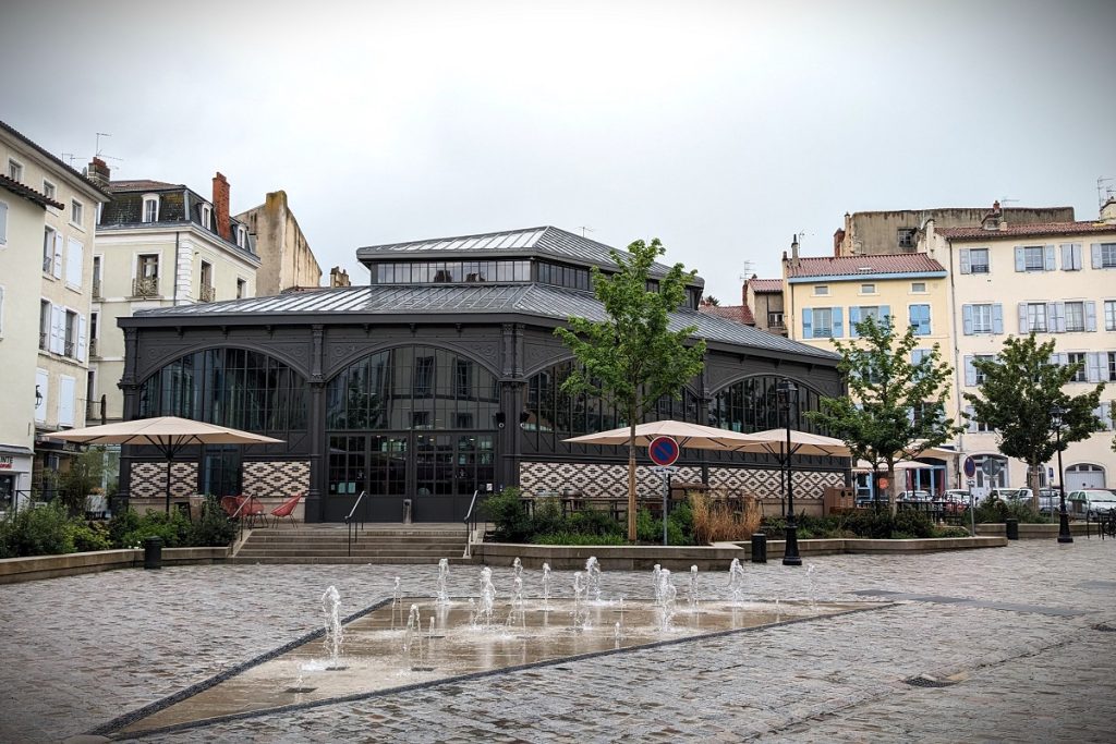 Dans le fief de Laurent Wauquiez, un marché soupçonné de favoritisme peut en cacher d’autres