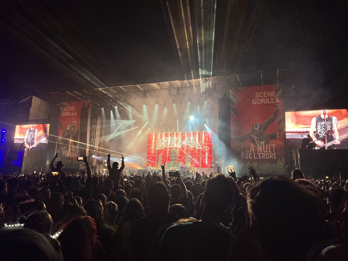 Une des légendes du rock des années 2000, le groupe Sum 41 sur la scène de la Nuit de l’Erdre le 4 juillet dernier. Photo Elouen Rouchy