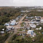 Le camp de population Rom de la prairie de Mauves comprend 8 hameaux sur près de 8 hectares. Photo : Théophile Trossat